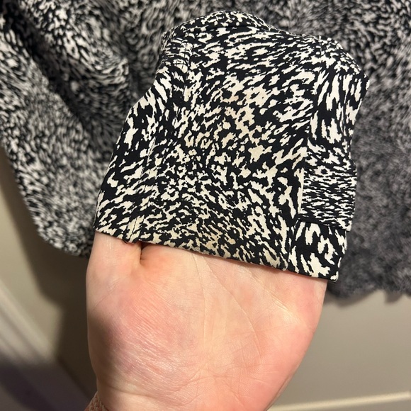 Lululemon InStill jacket - Picture 6 of 8